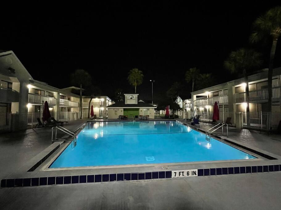 Newly Room In Cozy Hotel With Super Location To The Parks Kissimmee Zewnętrze zdjęcie